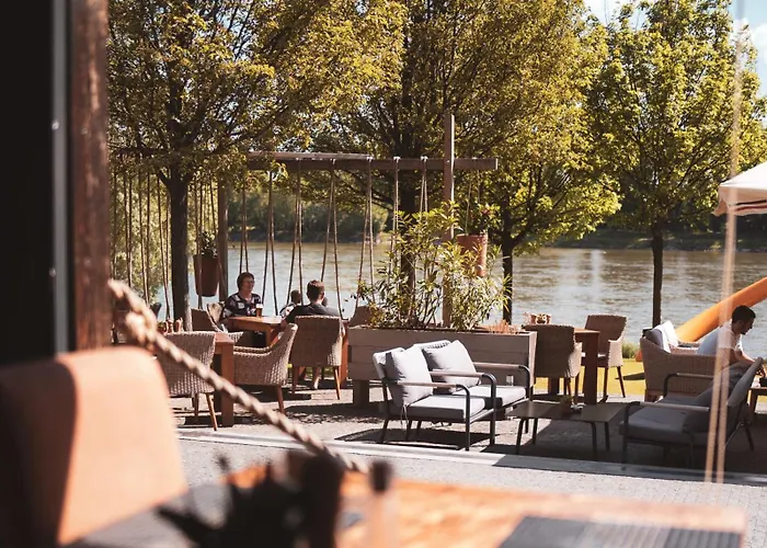 Eurovea Tower Free Parking * 브라티슬라바