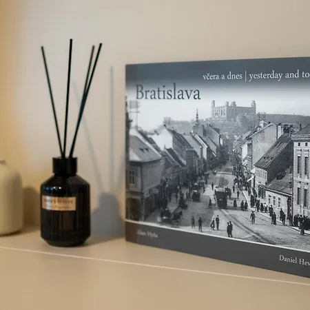 Semesterbostad Eurovea Tower Free Parking