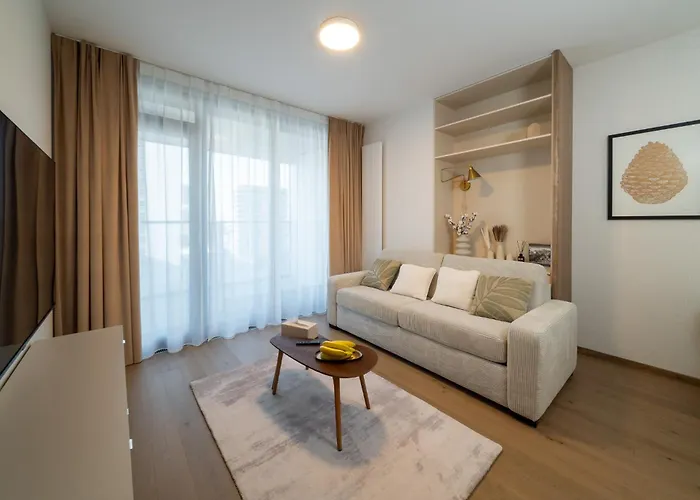 Eurovea Tower Free Parking بيت للعطل براتسيلافا